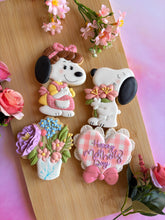 Cargar imagen en el visor de la galería, Set de Cortadores Mothers Day Snoop (4 piezas)