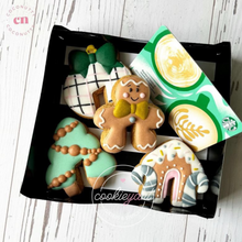 Cargar imagen en el visor de la galería, Set de Cortadores Navideños para tazas (4 piezas)